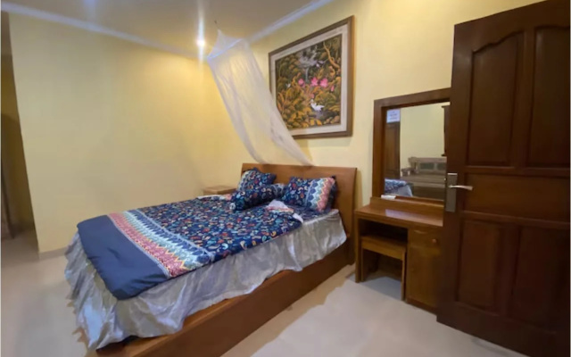 Capital O 93844 Arta Adi Homestay NearBali Zoo – Guest Rooms – Ubud