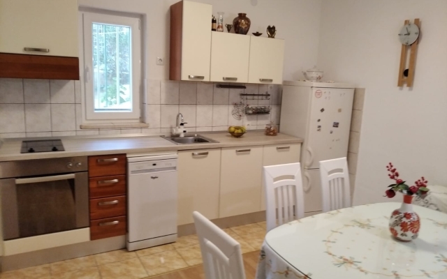 Apartment Marija - 120 m from the beach : A1 Podstrana, Riviera Split