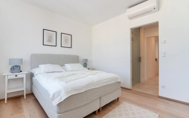 Sophienne Apartments