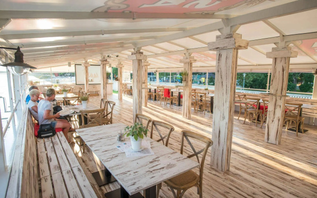 Botel Pressburg