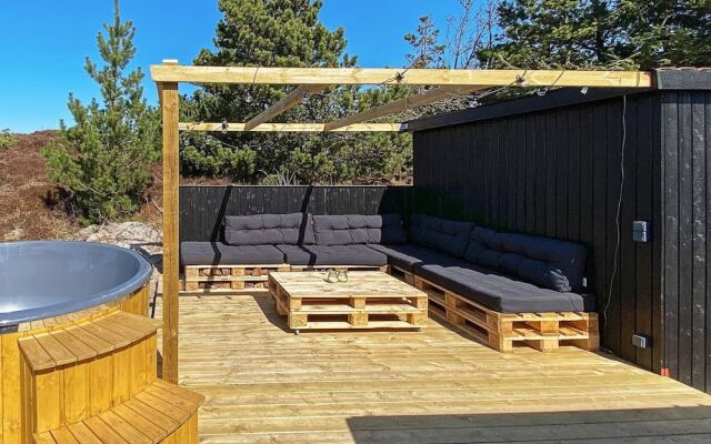 6 Person Holiday Home in Oksbol
