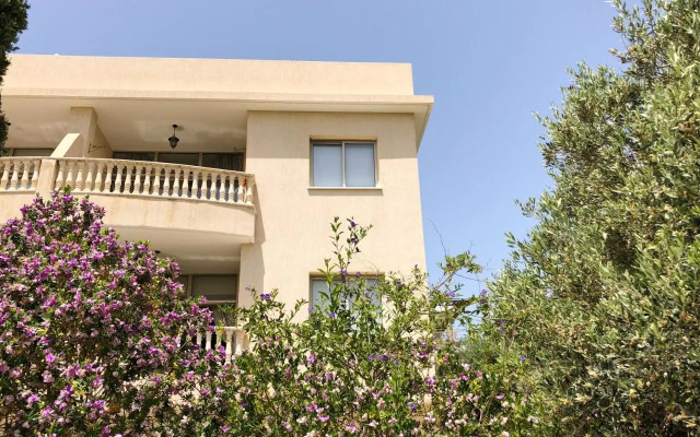 King's Gardens Apartment