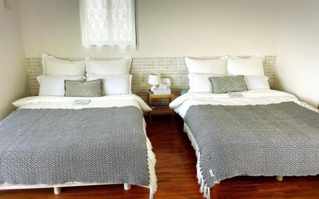 Yomitan Ocean View Apartment 201 – Guest Rooms – Yomitan