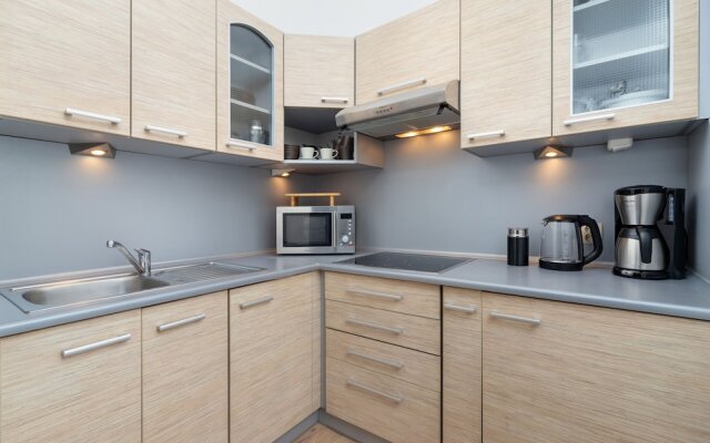 Apartment Krakow Plac Wolnica by Renters