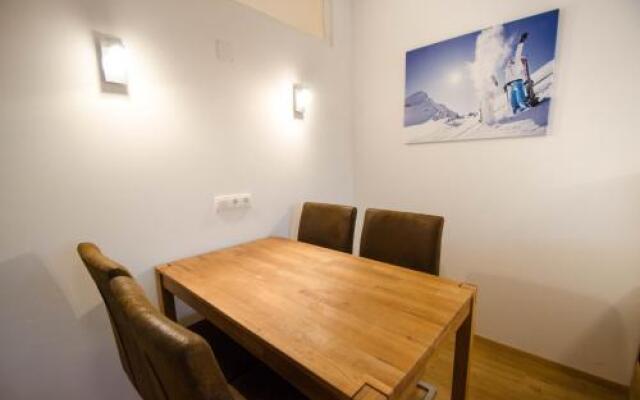 Deluxe Studio Kaprun By All In One Apartments