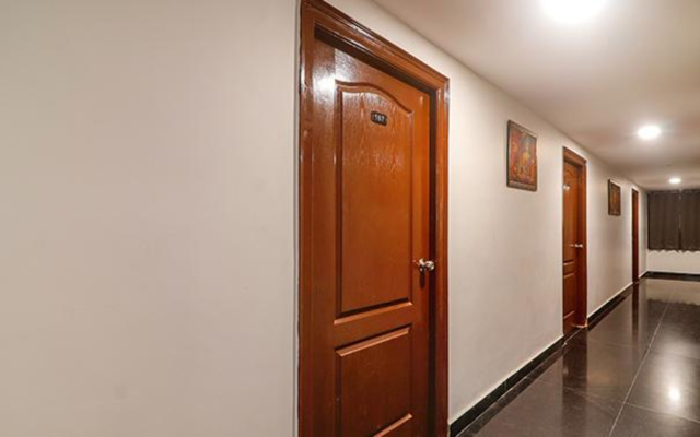 FabHotel Frenotel - Madhapur