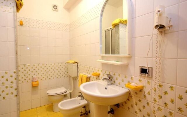 Hotel Villa Soles