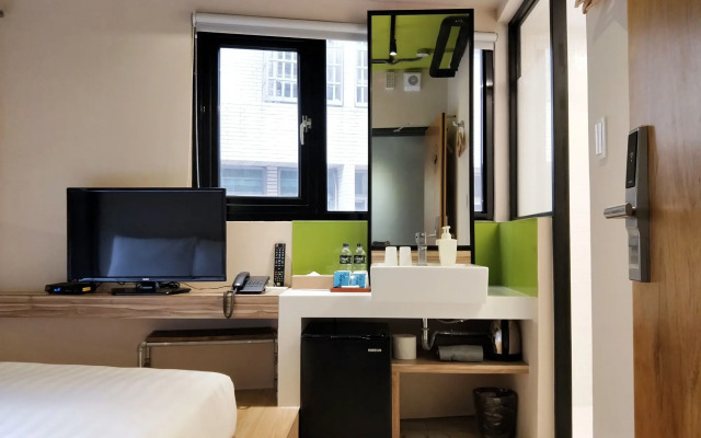 Cho Hotel