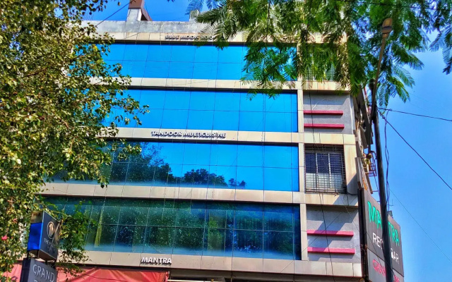 OYO 18340 Grand Pune