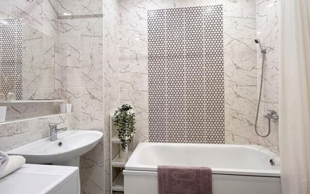 Никирент на ул. Саратовское шоссе, д. 77 (ДУБАЙ)