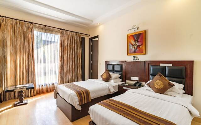 Royal Residence On MG Road