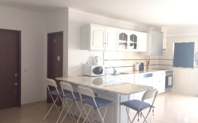 Apartment With one Bedroom in Alvor, With Pool Access, Balcony and Wif