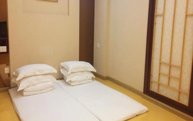 Highton Hotel Shanghai