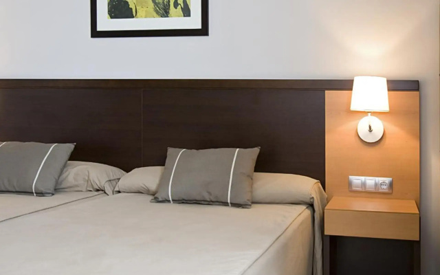 Hotel Castillo El Burgo