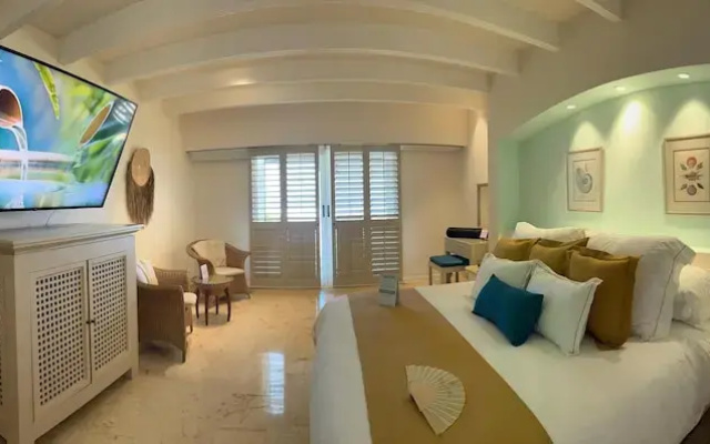 Tres Vidas Acapulco Suites