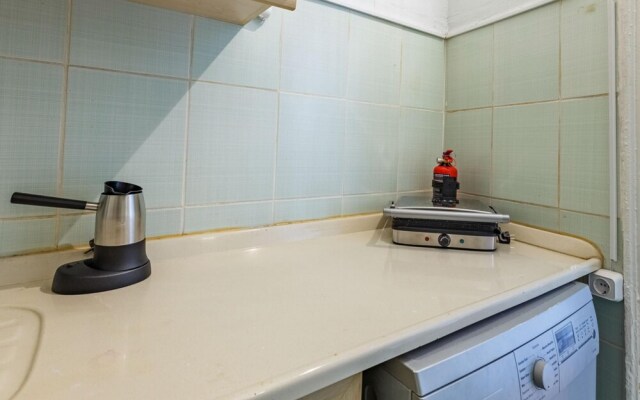 Flat Within Walking Distance to Istiklal Street