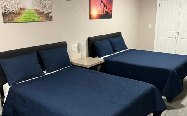 Executive Inn & Suites