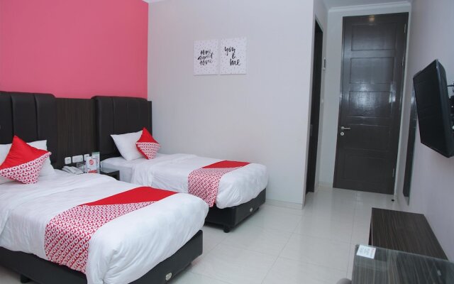 Galaxy Guesthouse by OYO Rooms