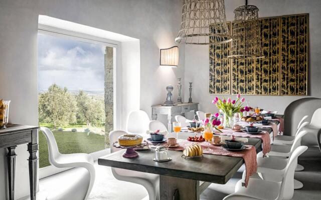 Beautiful Modern Villa IN THE Tuscan Countryside-villa Conti