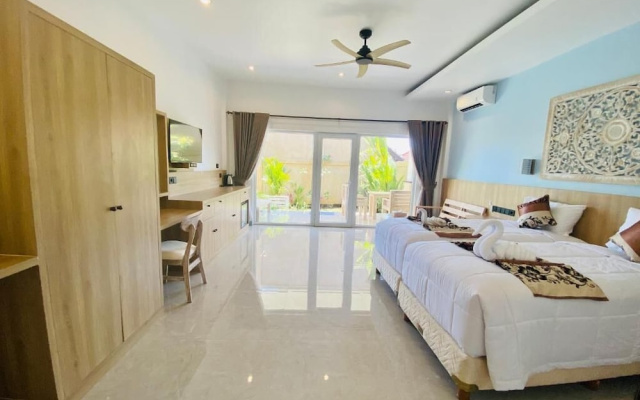 Solaluna Beach Homestay