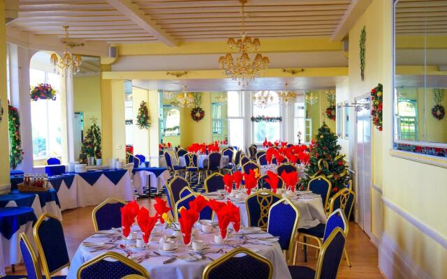 The Mansion Lions Hotel