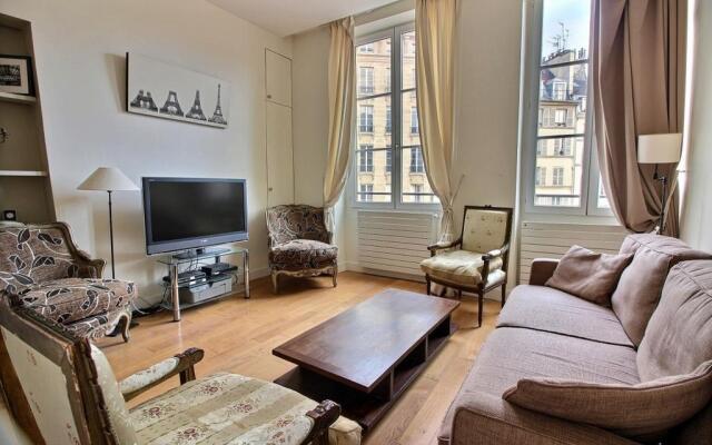 Apartment Place Dauphine - 4 Adults