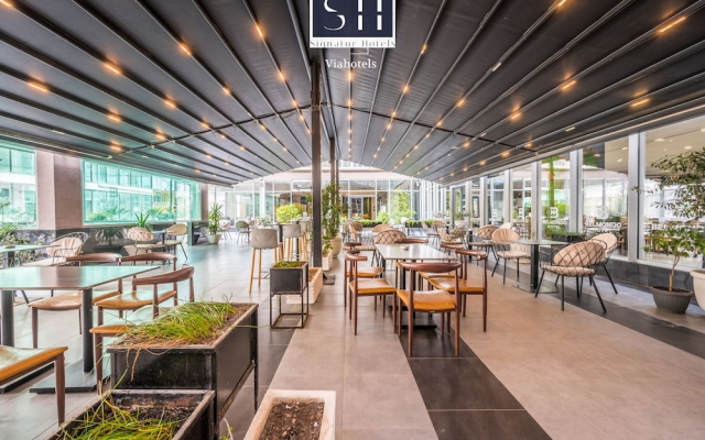 Signature BM Hotel Durres & Beach