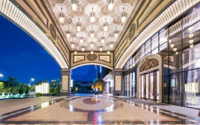 Hui Zhou LiZe International Hotel