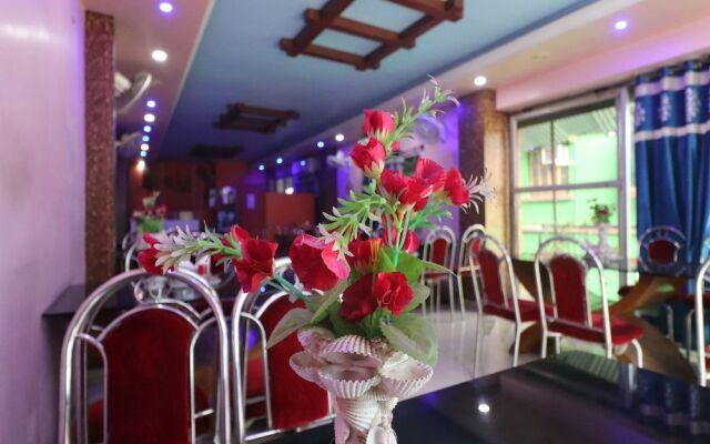 OYO 33455 Hotel Shivam