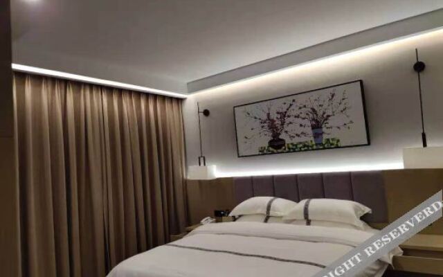 Shuangjiang Platinum Hotel