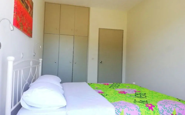 Ivory Hotel
