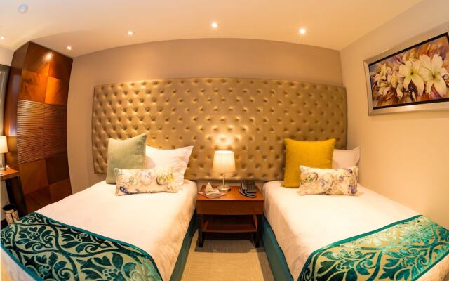 Costana 702 Hotel Boutique