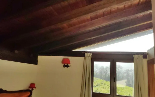 House With 6 Bedrooms in Aizarnazabal, With Wonderful Mountain View, Terrace and Wifi