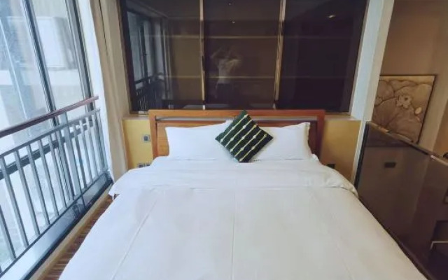 Bulgari Apartment (the Pearl River Xincheng Store)