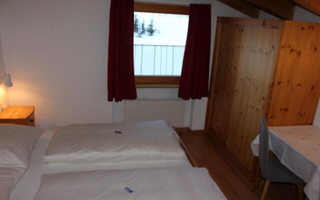 Aparthotel Grischuna