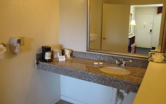 Best Western Palestine Inn