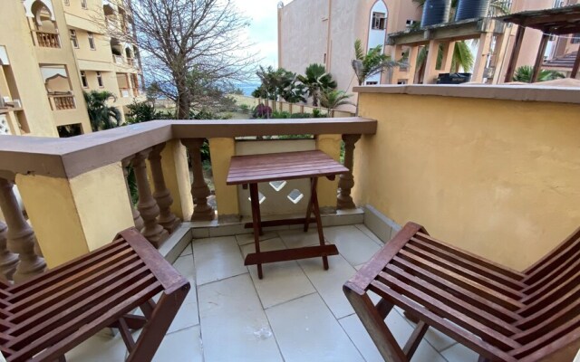 Lux Suites Shanzu Beachfront Apartments
