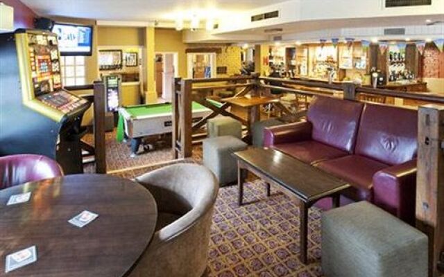 The Wee Waif Reading by Greene King Inns