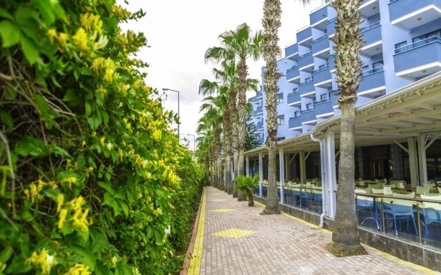 Caretta Relax Hotel