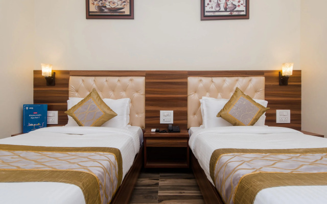 Hotel Axis International