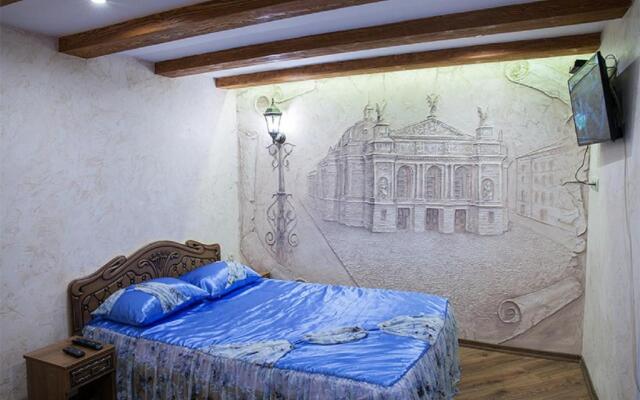 Apartament on Rynok Square 3