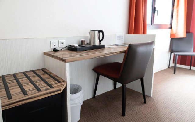 Brit Hotel Confort Saint-Lô