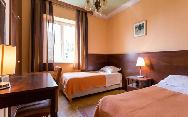Sipa Apartments