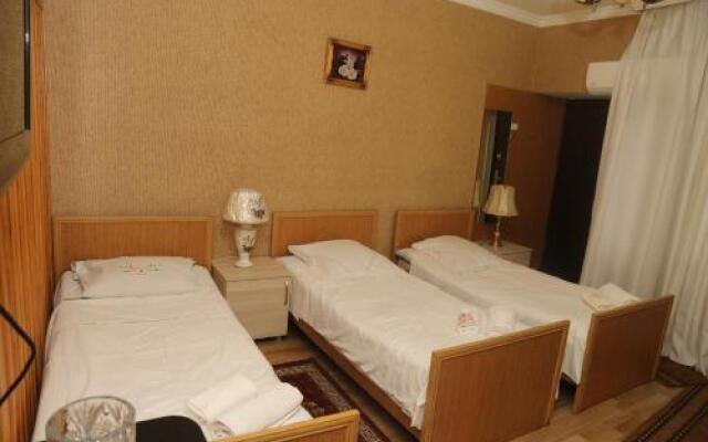 Hostel Saba