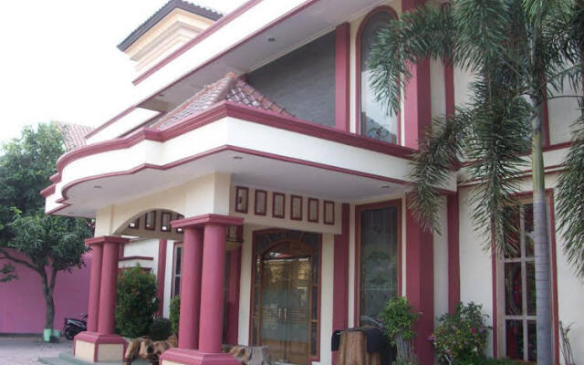 Azifa Guest House