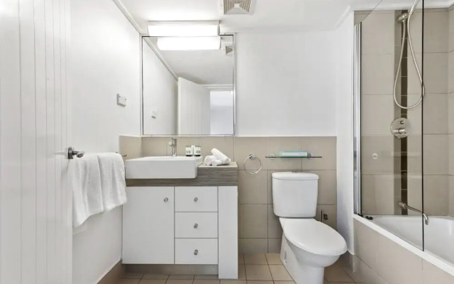 Best Western Plus Cairns Central Apartments