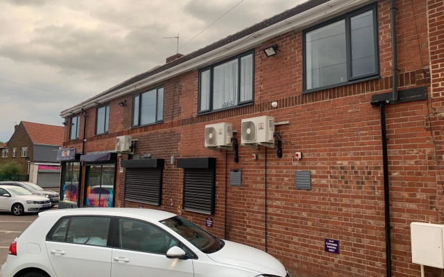 Modern Serviced Apartment - Near City Centre