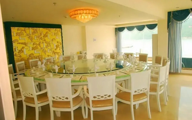 Jinhao Cliff Hotel