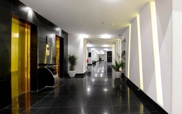 Mira Business Hotel