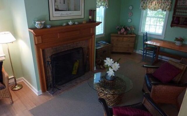 Whalewalk Inn and Spa